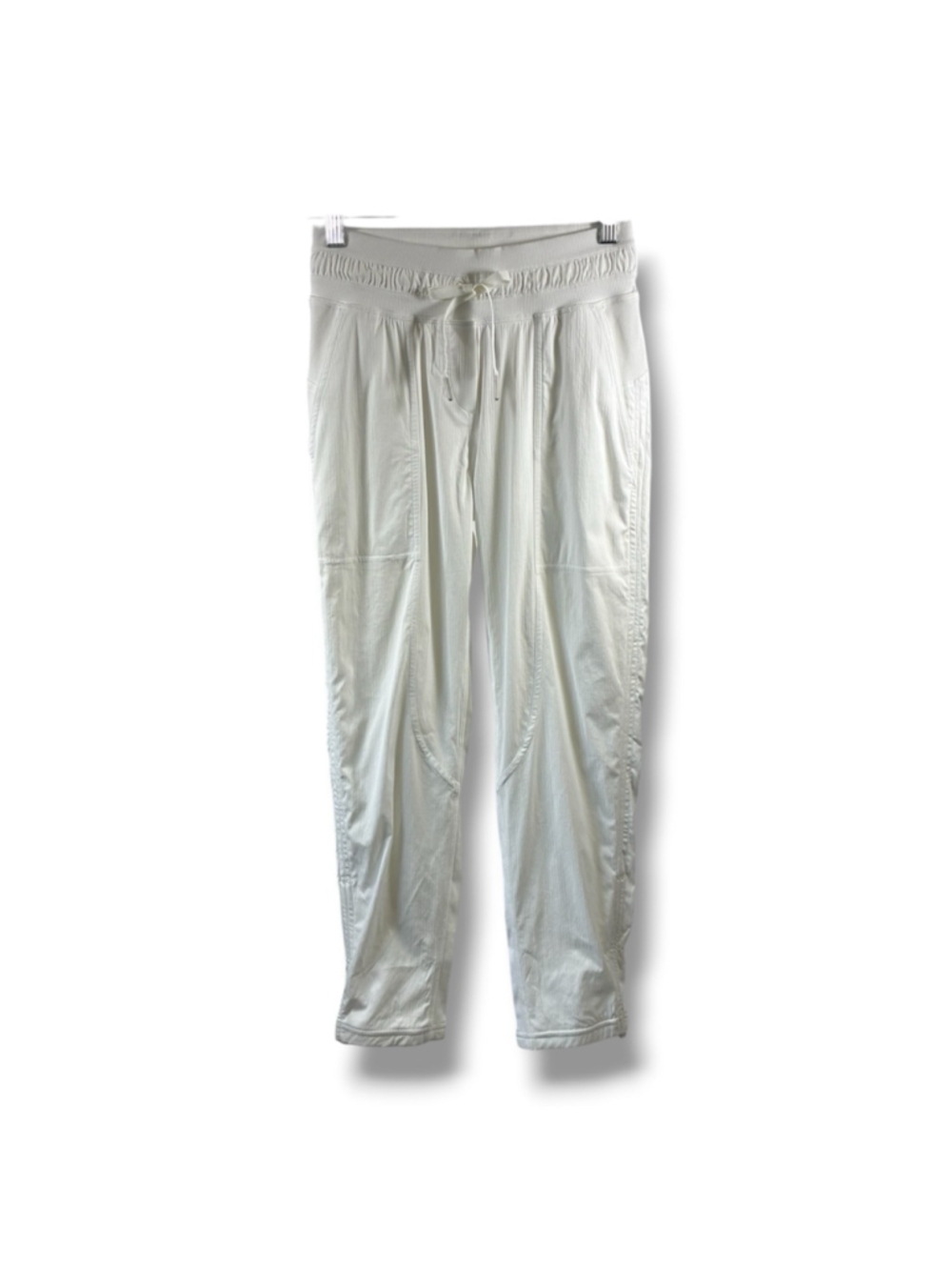 Lululemon NWOT Dance Studio Joggers 25” in White Size 0
